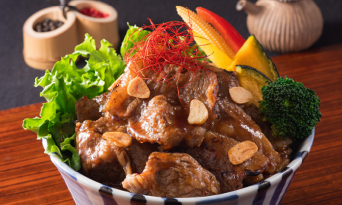 A4黒毛和牛カルビの炙り丼